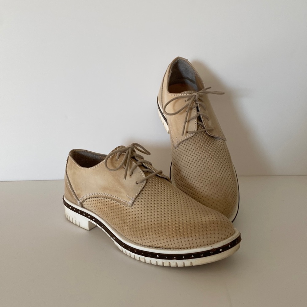 Perforated Leather Lace up shoes